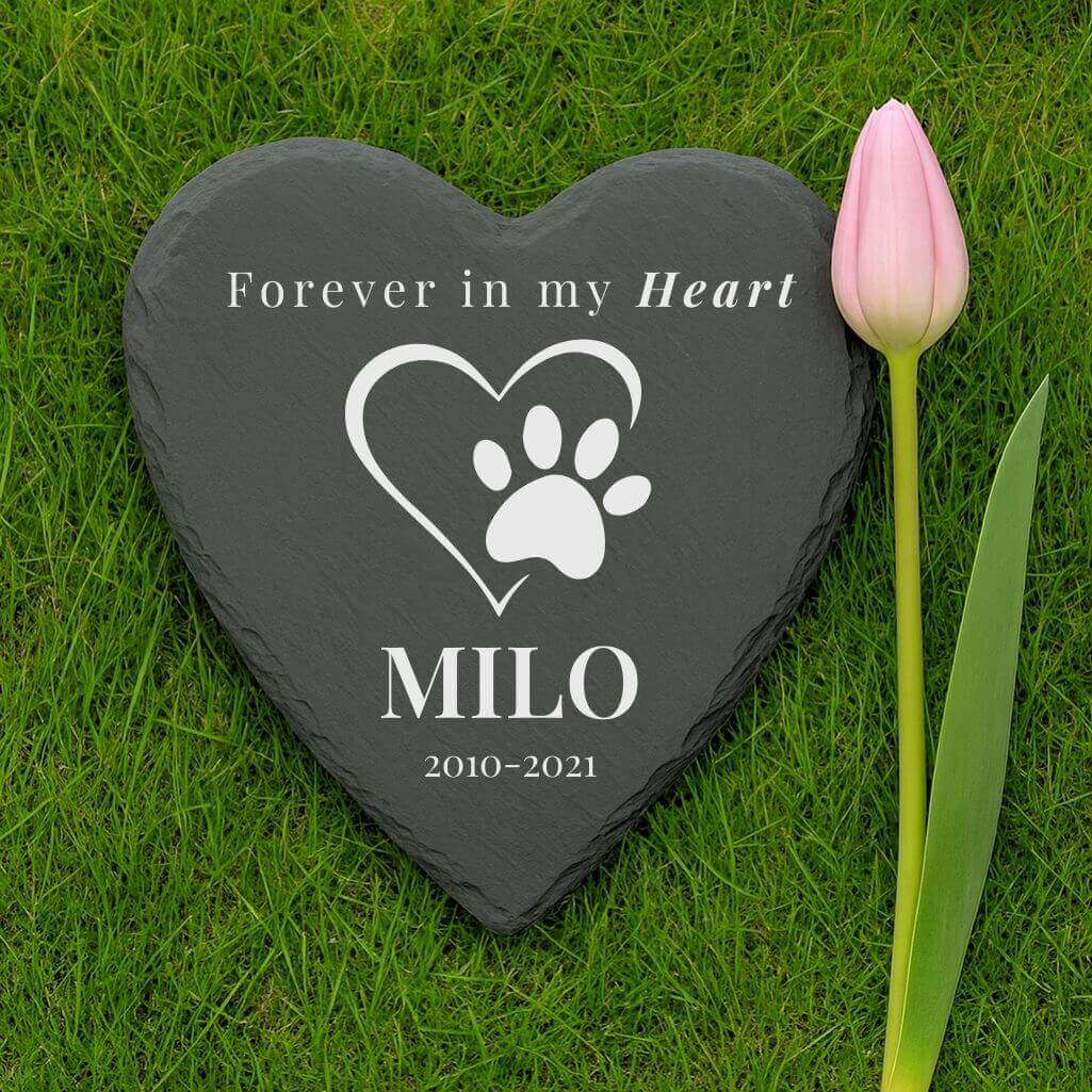 Personalised Heart Pet Grave Marker – Slate Dog Memorial Garden Plaque with Name, Dates & Tribute